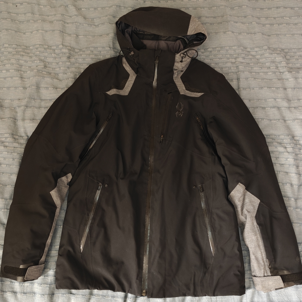 Spyder Men's Black and Gray Ski Jacket